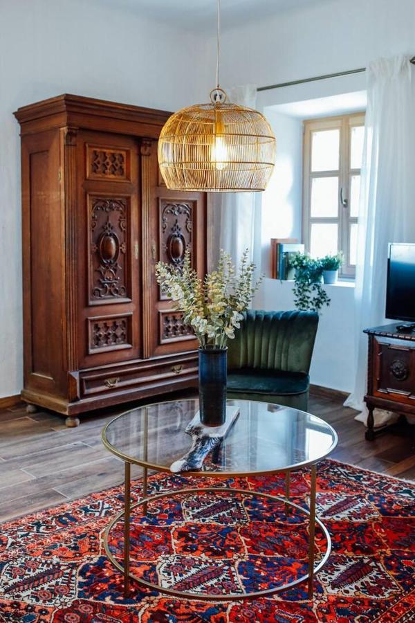 Apartment Aussee- Beletage Salzherrenhof- Kueche, Wlan, Netflix Bad Aussee Esterno foto