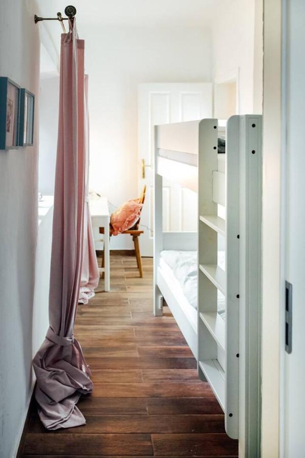 Apartment Aussee- Beletage Salzherrenhof- Kueche, Wlan, Netflix Bad Aussee Esterno foto